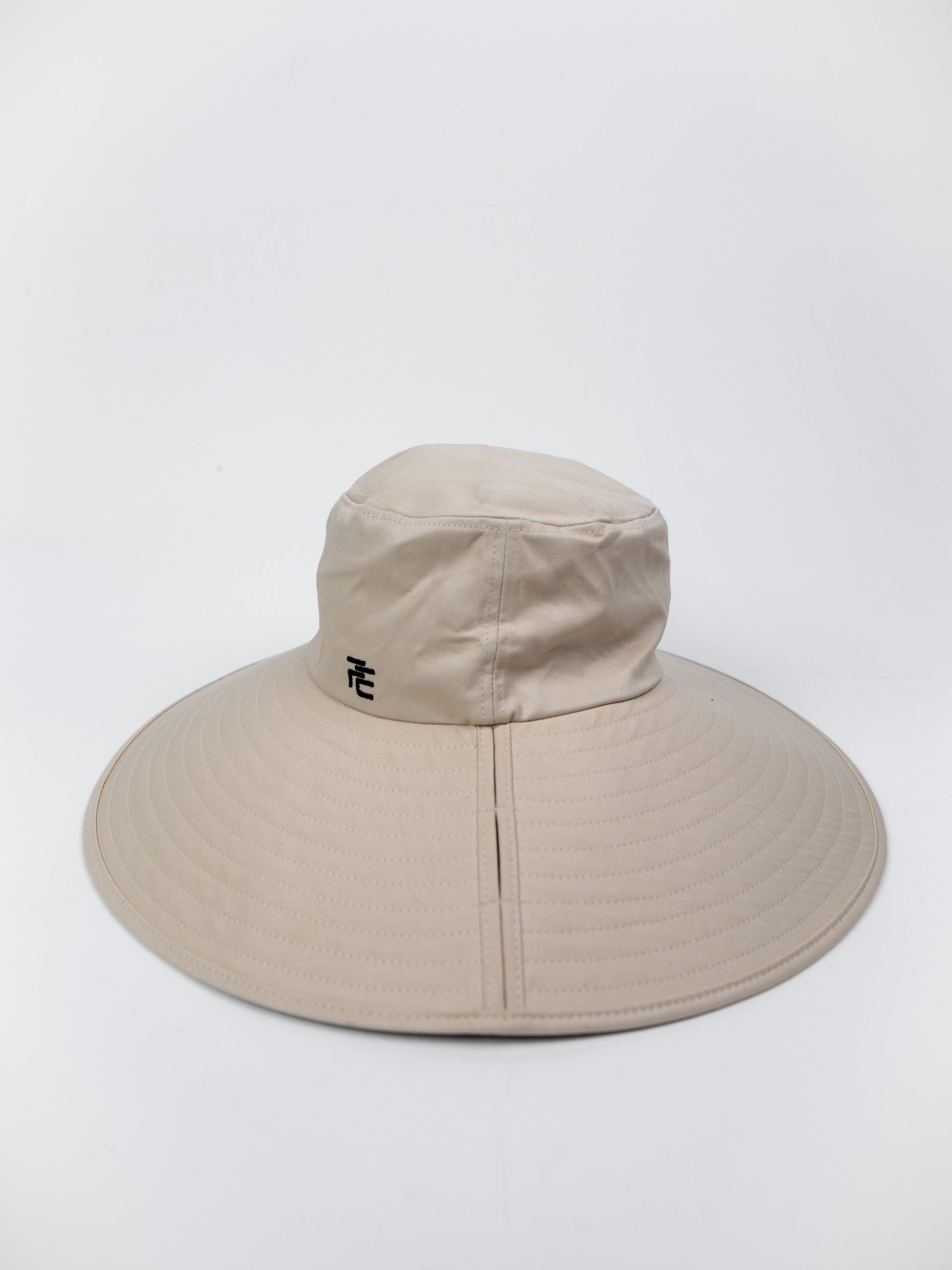 EMF Protective Beach Hat